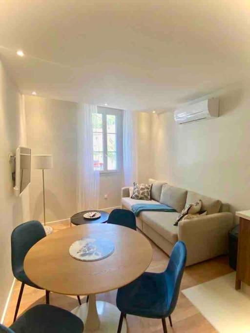 Le Palm Appartement Elegant & Design En Bord Riviere Collobrières Exteriér fotografie