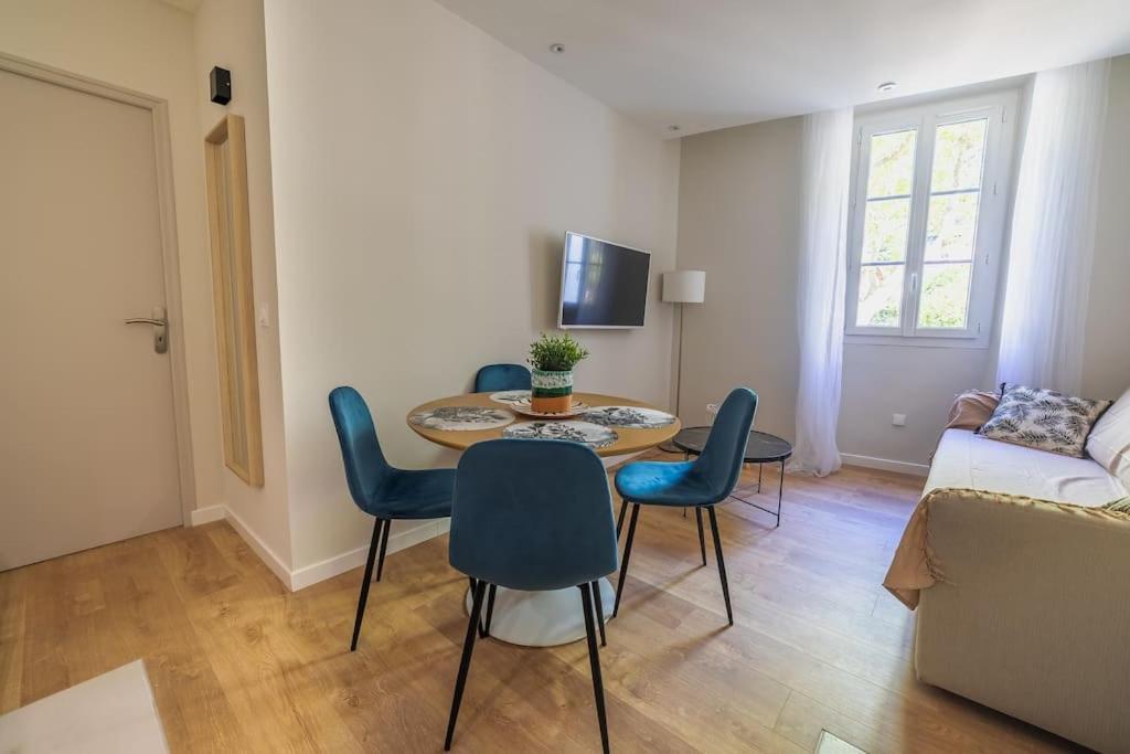 Le Palm Appartement Elegant & Design En Bord Riviere Collobrières Exteriér fotografie
