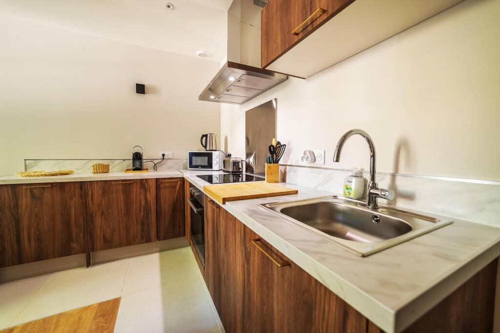 Le Palm Appartement Elegant & Design En Bord Riviere Collobrières Exteriér fotografie